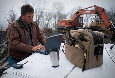 Padded Laptop Bag | By Filson Filson Briefcase, Filson Bags, Roland Sands Design, Field Bag, Computer Bag, Man Style, Celine Luggage Bag, Minimalist Wallet, Computer Bags