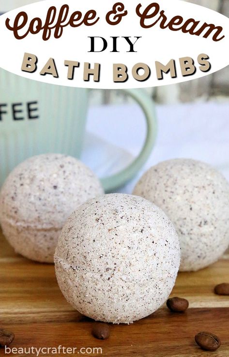 Coffee Bath, Săpunuri Handmade, Diy Hanging Shelves, Bombe Recipe, Diy Kosmetik, Bath Bomb Recipes, Diy Wall Shelves, Closet Organization Diy, Wine Bottle Diy Crafts