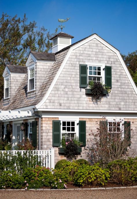 ahearn_rural-vineyard_09a Dutch Colonial Exterior, Gambrel House, Patrick Ahearn Architect, Dutch Colonial Homes, Patrick Ahearn, Gambrel Style, Gambrel Roof, Shingle Style Homes, Colonial Exterior