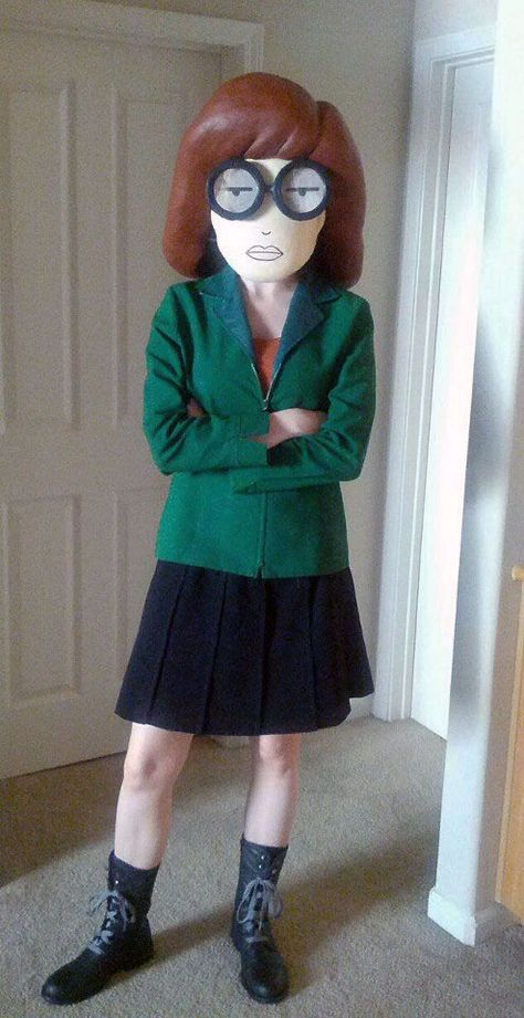 Cartoonish Daria Costume - Neatorama Daria Costume, Daria Cosplay, Best Costume Ever, Celebrity Costumes, Cartoon Character Costume, Hee Haw, Let's Pretend, Costumes For Teens, Creative Costumes