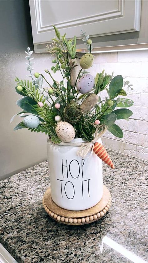 Spring Arrangements Rustic, Easter 2023 Decor, Easter Farmhouse Decor Diy, Easter Shelf Decor, Rustic Easter Decor Ideas, Rae Dunn Easter Display, Easter House Decor, Kitchen Easter Decor, Farmhouse Easter Decor Ideas