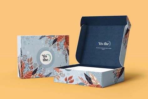 'Tis The Winter Subscription Box 2020 on Behance Packing Box Ideas, Packaging Photography Ideas, Cake Box Design Creative, Packaging Design Inspiration Boxes, Subscription Box Packaging, Packing Box Design, Subscription Box Design, Custom Mailer Boxes, Kek Lapis