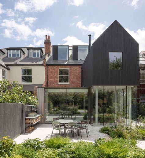 Remarkable Double Storey Rear Extension Ideas — Helen K Lloyd Double Storey Rear Extension, Rear Extension Ideas, House Outline, Victorian Terraced House, Victorian Townhouse, Park House, Studios Architecture, House Extension Design, Rear Extension