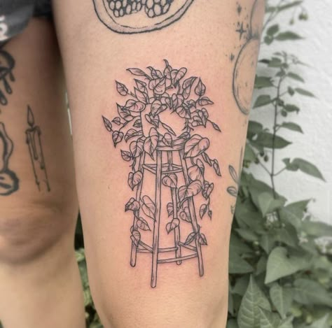 Potted Plant Tattoo, Mens Body Tattoos, Cute Tats, Plant Tattoo, Cute Tiny Tattoos, Stylist Tattoos, Dainty Tattoos, Aesthetic Tattoo, Dream Tattoos