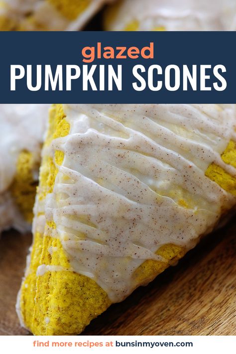 These pumpkin scones taste like the scones from Starbucks! They turn out so moist and tender! #recipe #pumpkin #scones #starbucks #baking Recipes With Pumpkin, Pumpkin Scones Recipe, Buns In My Oven, Scone Recipes, Pumpkin Recipes Easy, Scones Ingredients, Pumpkin Scones, Pumpkin Desserts, Starbucks Pumpkin