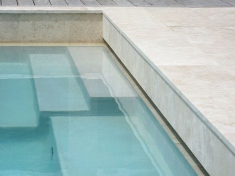 Travertine Pool Decking, Ivory Travertine, Indoor Swimming Pool Design, Travertine Pool Coping, Pool Pavers, Florida Pool, Travertine Tiles, Dream Backyard Pool, Travertine Pool