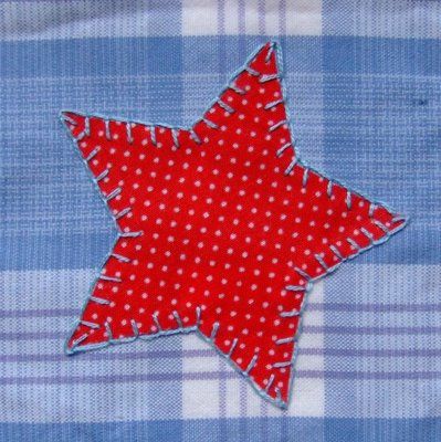 Here is an appliqued star. It is bond-a-webbed with blanket stitch edging. Christmas Lap Quilt, Sew Christmas, Star Applique, Lap Quilt, Christmas Quilt, Blanket Stitch, Last Post, Christmas Fabric, Baby Crafts