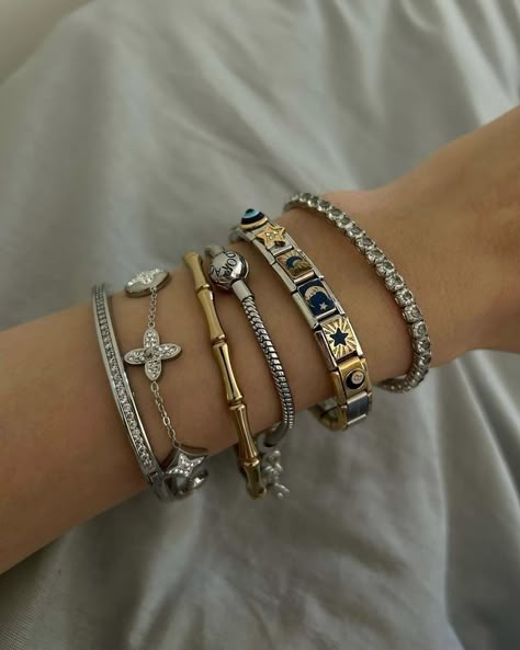 Silver And Gold Bracelet Stack, Xoxo Jewelry, Jewelry Stack, Italian Bracelet, Italian Charms, Bracelet Stacks, Jewelry Accessories Ideas, Piercings Jewelry, Dope Jewelry