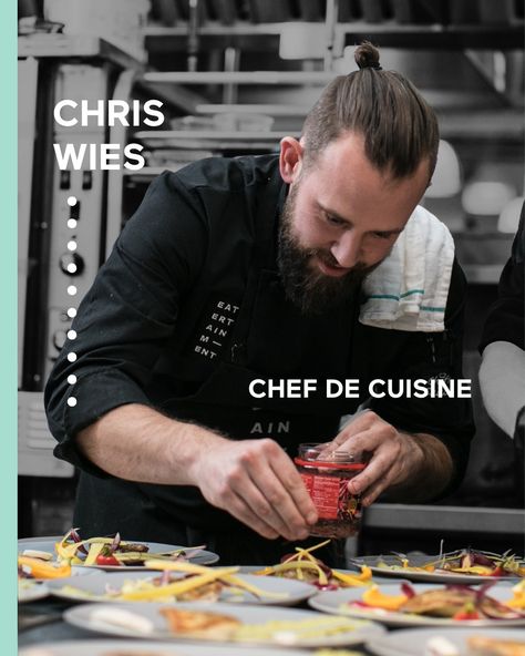 CHEF SPOTLIGHT 👨‍🍳✨ ⁠ ⁠ Introducing the powerhouses behind our culinary excellence⁠ ⁠ 👨🏻‍🍳 Christopher Matthews, Catering Executive Chef⁠ 👨🏻‍🍳 Kris Rushton, Executive Sous Chef⁠ 👨🏻‍🍳 Chris Wies, Chef de Cuisine⁠ ⁠ Behind the scenes, this trio infuses passion, creativity, and expertise into every plate, ensuring that each dining experience is nothing short of extraordinary. ⁠ ⁠ To learn more about the chefs behind the Eatertainment magic, visit our blog through the link in our bio 🔗⁠ ⁠ -⁠ ⁠ #c... Chef John Pierre, Chef Robert Irvine, Chef Competition, The Roaming Chef, Sous Chef, Executive Chef, Dining Experience, Dining Experiences, Behind The Scenes