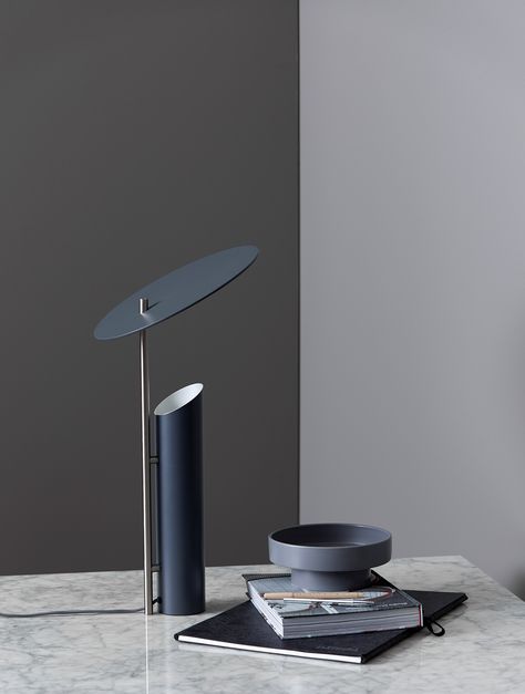 Steel table lamp REFLECT By Verpan design Verner Panton Living Tower Verner Panton, Portable Lamp Design, Verner Panton Pattern, Iconic Table Lamp, Modern Table Lamp Design, Verner Panton Lamp, Contemporary Lamp, Stylish Table Lamps, House Lamp