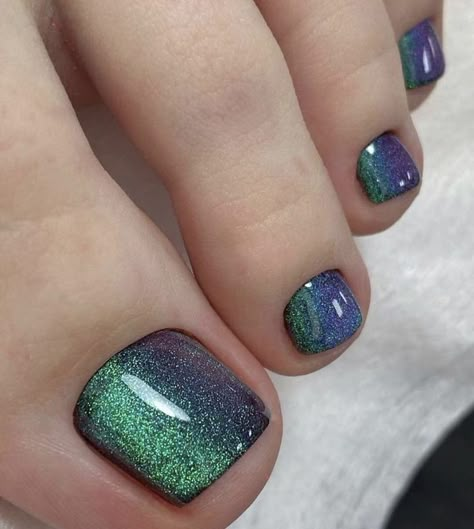 Spring Pedicure Designs, Spring Pedicure, Pedicure Nail Designs, Pedicure Colors, Teal Nails, Gel Toe Nails, Acrylic Toe Nails, Toe Nail Color, Pretty Toe Nails