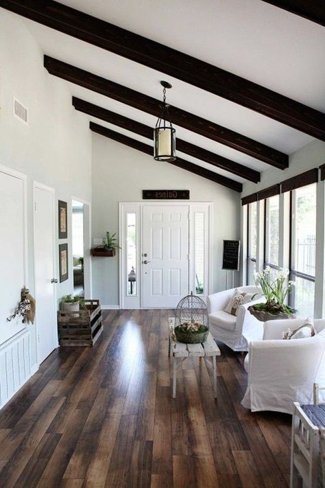 Half Vaulted Ceiling, Ceiling Beams Living Room, Beams Living Room, Vaulted Ceiling Living Room, Living Room Wood Floor, Interior Design Per La Casa, Wooden Floors, Trendy Living Rooms, Living Room Ceiling