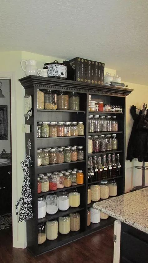 Stand Alone Kitchen Pantry, Top Kitchen Trends, Open Pantry, Mason Jar Storage, Interior Design Minimalist, Kabinet Dapur, Kitchen Pantry Design, Diy Kitchen Storage, Jar Storage