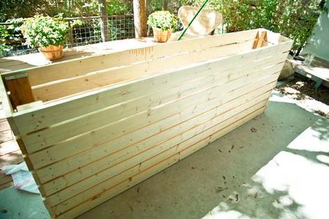 DIY Raised Planter Box Plans & Tutorials • The Garden Glove Long Planter Boxes, Long Planter, Large Outdoor Planters, Diy Planter Box, Wooden Planter, Tall Planters, Wooden Planters, Planter Box, Diy Planters