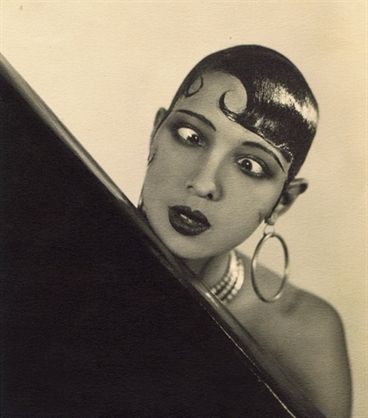 Josephine Baker Josephine Baker, Vintage Black Glamour, Vintage Glam, Vintage Glamour, Vintage Movies, Old Hollywood, Vintage Photos, A Black, African American