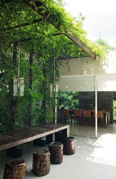 Beer Garden Design, Modern Pergola, Pergola Design, Garden Vines, Pergola Designs, Outdoor Inspirations, Roof Garden, Beer Garden, Outdoor Rooms