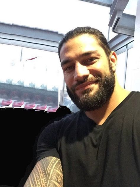 Roman Reigns Selfie, Roman Reighns, Roman Wwe, Wwe Shield, Roman Reigns Tattoo, Joseph Anoai, Smile 2, Roman Reigns Smile, Roman Reigns Shirtless