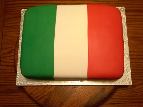 italian flag cake designs | Cakes by Liz: Italian Flag Cake Italian Flag Cake, Union Jack Cake, Flag Cake Recipe, Cake Recipes At Home, Flag Cake, Italy Flag, Italian Flag, 80th Birthday Party, Food Articles