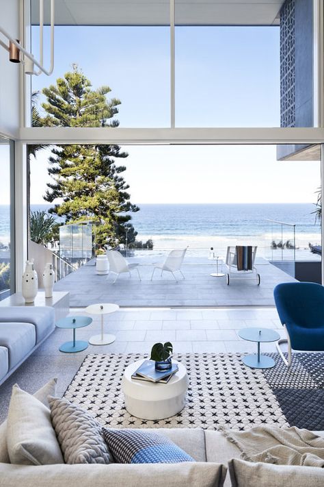 Beach House Modern, Australian Beach House, Florida Beach House, Sunshine Beach, Coastal Living Rooms, Beach Retreat, Modern Beach House, Beach House Design, Coastal Design