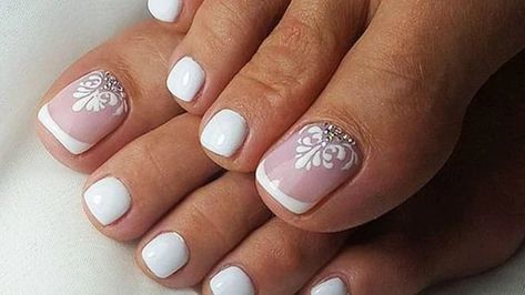 Wedding Toe Nails, French Pedicure Designs, Wedding Toes, Nails Feet, Pedicure Designs Toenails, Emerald Nails, French Pedicure, Nails For Bride, Nail Design Video