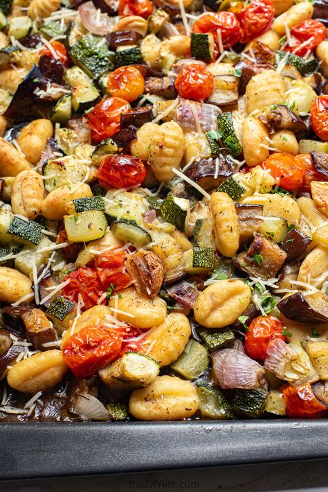 Roasted Vegetable Gnocchi, Gnocchi And Roasted Vegetables, Sheet Pan Sausage And Gnocci, Gnocchi With Veggies, Roasted One Pan Meals, Gnocchi Veggie Sheet Pan, Gnocchi Sheet Pan Recipe, Gnocchi Roasted Vegetables, Roast Gnocchi Recipes