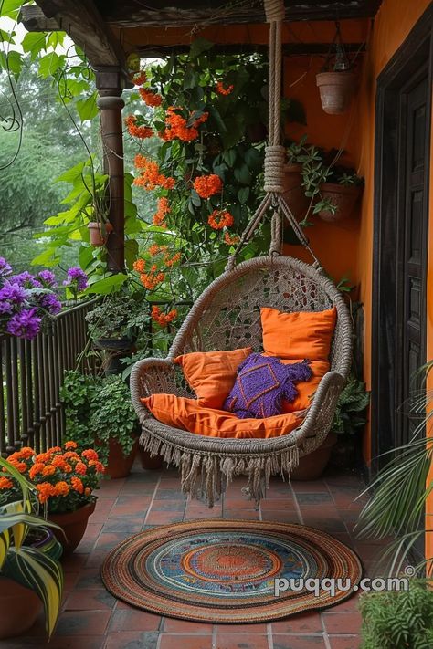 Boho Balcony Vibes: Your Guide to Creating a Cozy Outdoor Haven - Puqqu Verandah Styling, Balcony Vibes, Boho Porch, Boho Balcony, Bohemian Patio, Porch Design Ideas, Dorm Wall Decor, Boho Garden, Cozy Outdoor