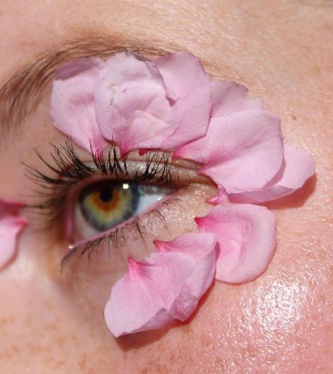 Flower Petal Eye Makeup, Rose Petal Makeup, Pressed Flower Makeup, Flower Petal Makeup, Pink Flower Makeup, Petal Makeup, Roses Makeup, Flower Eyes, Raw Photography