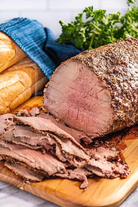 Classic Roast Beef - The Stay At Home Chef Classic Roast Beef, Stay At Home Chef Recipes, Home Chef Recipes, Leftover Roast Beef, Cooking Roast Beef, Classic Roast, The Stay At Home Chef, Stay At Home Chef, Roast Beef Sandwiches