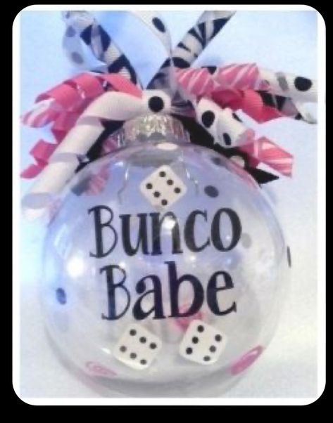 Bunco Christmas Ornaments Diy, Bunco Ornaments Diy, Bingo Decorations Ideas, Bunco Ornaments, Bunko Food, Bunco Snacks, Bunko Party, Bunco Christmas, Bunco Party Themes