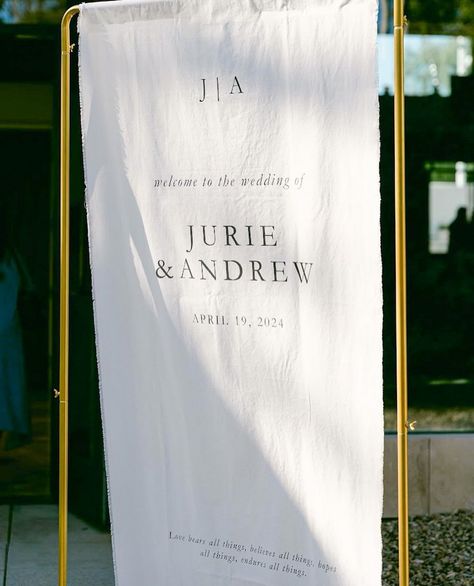 ✨The Wedding Linen Fabric Signage isn’t just about looks—it’s designed for versatility. Whether you’re hosting a rustic outdoor ceremony or a modern indoor reception, this signage seamlessly enhances any wedding style. Use it as: - Welcome Signs: Greet your guests in style with a personalized message. - Seating Charts: Elegantly display your seating arrangements with a touch of luxury. - Directional Signage: Guide your guests through your venue with signage that is as stylish as it is functi... Rustic Outdoor Ceremony, Fabric Signage, Directional Signage, Love Bears All Things, Indoor Reception, Elegant Fabric, Welcome Signs, Wedding Linens, Love Bear