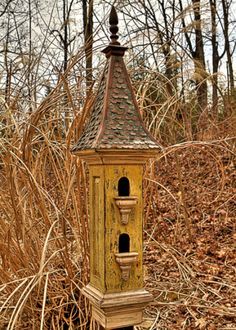 Birdhouses Bird Feeders, Birdhouses Rustic, Garden Birdhouses, Bird House Feeder, Bird House Plans, Unique Bird Houses, Bird House Kits, Bird Aviary, Birdhouse Designs