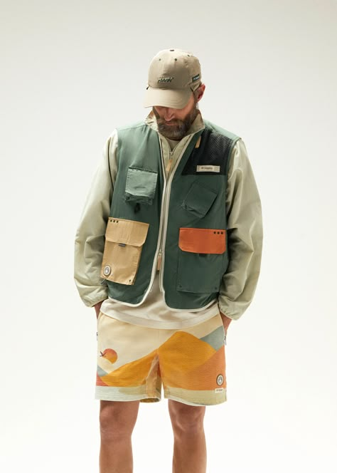 Vest Outfits Men Streetwear, Festival Outfits For Men, Fisherman Outfit, Vest Outfits Men, Fishing Vest, Man Dressing Style, Utility Vest, Vest Style, Vest Designs