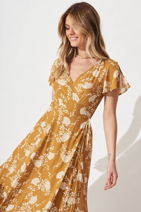 Modest Wrap Dress, Maxi Dresses Long Sleeve, Pear Shapes, Formal Maxi Dress, Romantic Woman, Midi Wrap Dress, Frill Sleeves, Maxi Wrap Dress, Full Skirt