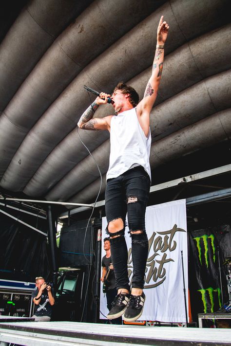 Warped Tour Outfit Men, Warped Tour Aesthetic, Our Last Night Band, Trevor Wentworth, Warped Tour Outfit, The Word Alive, Yoda Images, Billy Talent, Va Beach