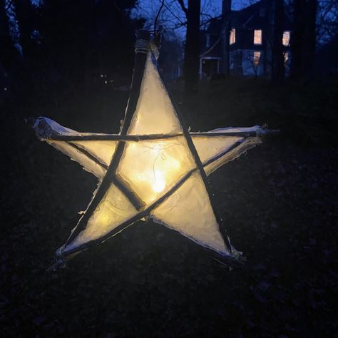 Winter Solstice Star Lantern – Wineberry Wood Press Star Lantern Diy, Winter Solstice Crafts, Solstice Crafts, New Years Eve Pictures, Winter Solstice Rituals, Winter Solstice Party, Yule Crafts, Winter Solstice Celebration, Solstice Party