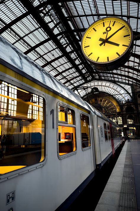 Catching the Train in Antwerpen-Centraal Train Station in Antwerp, Belgium Train Station Concept, Train Station Photography, Antwerp Architecture, Old Train Station Interior, Transit Station Architecture, European Landmarks, Station Photography, Antwerp Train Station, Frankfurt Train Station