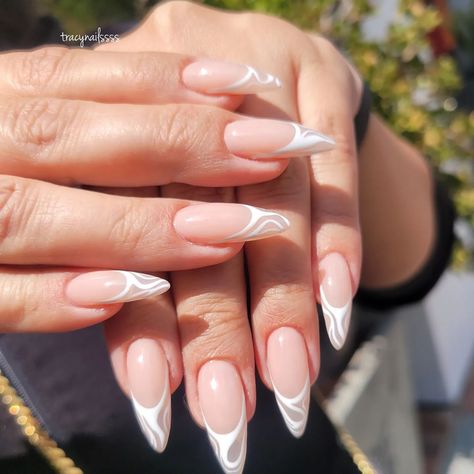 Nail Ideas 2022, Almond Shaped Nails Designs, Spring Nail Ideas, Natural Acrylic Nails, Nail Bags, Nail Trend, Nail Design Inspiration, Almond Shape Nails, French Nail Designs