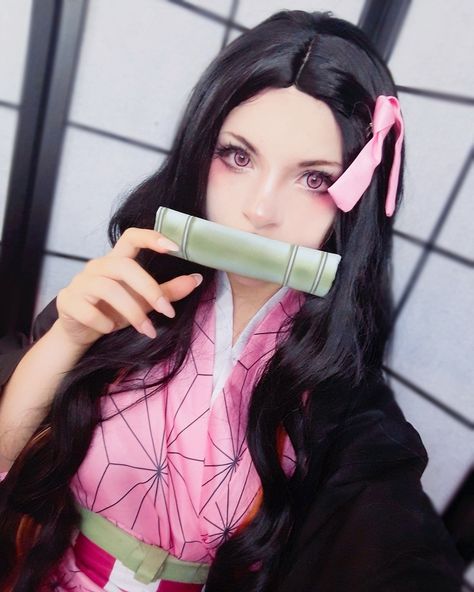 #nezuko #nezukocosplay #kimetsunoyaibacosplay #kimetsunoyaiba Nezuko Eye Makeup, Cosplay Eye Makeup, Big Eyes Makeup, Anime Eye Makeup, Nezuko Cosplay, The Younger Sister, Anime Ideas, Nezuko Kamado, Make Up Inspo