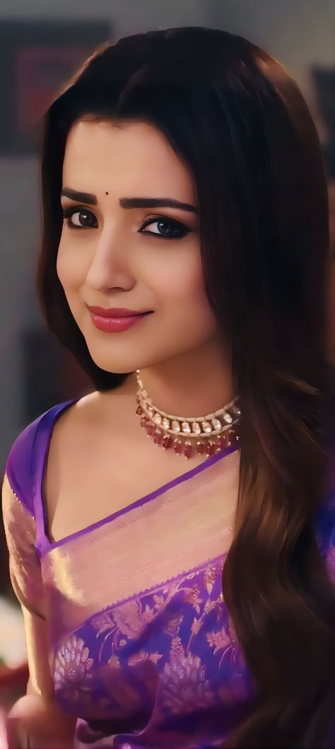 Trisha Krishnan Saree, Trisha Saree, Actress Style, Trisha Actress, Trisha Photos, Bollywood Glamour, Retail Architecture, Trisha Krishnan, Cute Love Photos