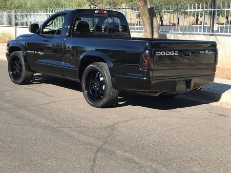 2000 Dodge Dakota R/T Dodge Ram Pickup, Dodge Muscle Cars, Car Vintage, Antique Car, Truck Ideas, Classic Truck, Dodge Trucks, Dodge Dakota, Car Ideas