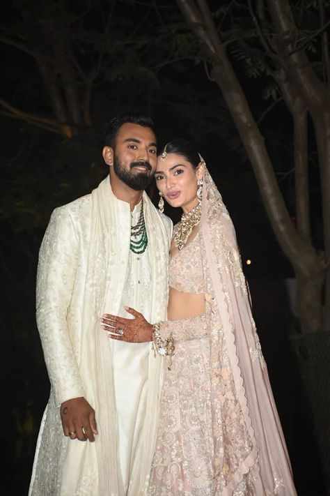 Kl Rahul And Athiya Shetty, Rahul And Athiya, Athiya Shetty And Kl Rahul, Pose For Pics, Oversized Hoodie Outfit, Indian Groom Dress, Athiya Shetty, Kl Rahul, Function Dresses