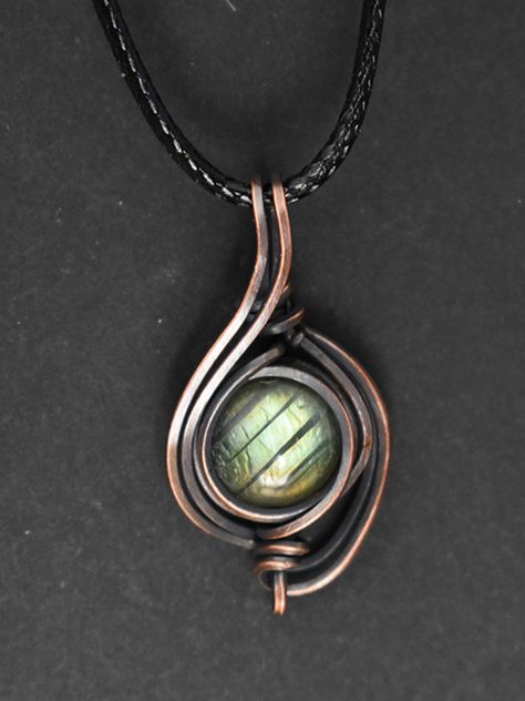 Modeling Jewelry, Silver Wire Jewelry, Wire Pendants, Wire Wrap Jewelry Designs, Copper Plating, Special Occasion Jewelry, Pretty Pendant, Wire Pendant, Labradorite Necklaces