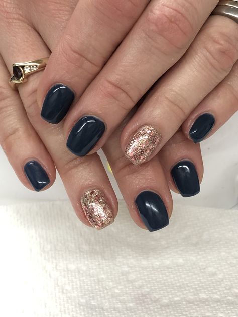 Rose Gold Navy Nails, Navy Blue Rose Gold Nails, Navy Rose Gold Nails, Navy Dip Nails, Navy Blue And Rose Gold Nails, Blue And Rose Gold Nails, Navy And Rose Gold Nails, Rose Gold Gel Nails, Navy Blue Fall Nails