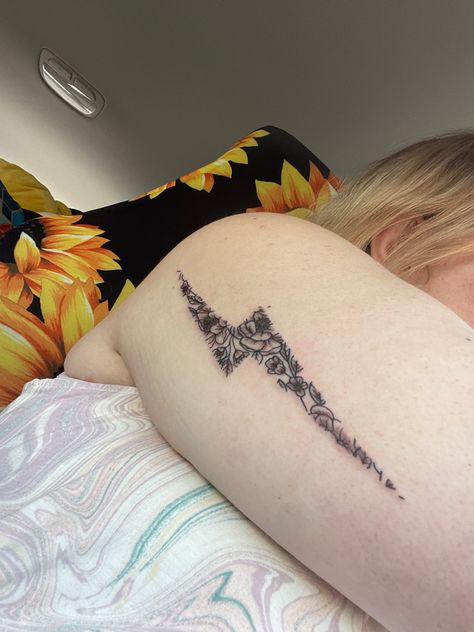 Lightning Bolt Tattoo, Lightning Tattoo, Bolt Tattoo, Daisy Tattoo, Arm Tattoos For Women, Arm Tattoos, Nature Tattoos, S Tattoo, Lightning Bolt