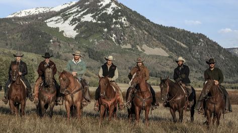 Yellowstone Aesthetic, Yellowstone Show, Yellowstone Cast, Jerome Flynn, Yellowstone Tv Show, Mexican Aesthetic, Yellowstone Tv Series, Yellowstone Ranch, Chesapeake Shores