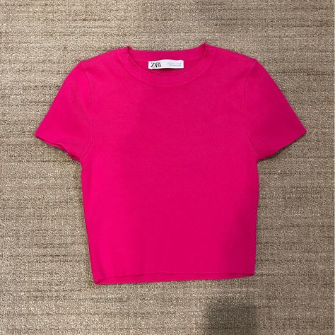 Super Cute And The Perfect Shape! Great Condition And Never Worn! Zara Tops, Hot Pink, Fashion Forward, Womens Skirt, Super Cute, Zara, Crop Tops, Womens Tops, Pink