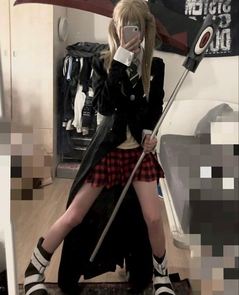 Soul Eater Cosplay, Anime Cosplay Ideas, Kostum Cosplay, Mode Grunge, Black Color Hairstyles, Idee Cosplay, Color Hairstyles, Halloween Costume Outfits, Fantasias Halloween