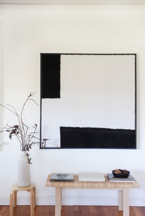 How to Make Oversize Wall Art Using Shearling | Hunker Large Canvas Art Diy, Large Wall Decor Living Room, Hal Decor, Diy Art Projects, Oversized Wall Art, Simple Acrylic Paintings, Large Canvas Art, Large Wall Decor, Textured Wall Art