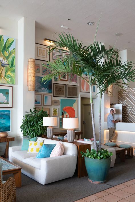 Tropical Hotel Room Aesthetic, Resort Interior Photography, Beach Hotel Photography, Oceana Hotel Santa Monica, Kaimana Beach Hotel, Small Sitting Area, Tree Restaurant, Waikiki Hotels, Trendy Hotels