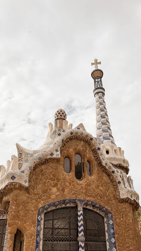 Park Güell Aesthetic Spain Barcelona España Parque Guell Ideas de fotos traveller Museo Picasso La sagrada Familia La Rambla La Barceloneta Parque de la Ciudadela Parque Guell, Parc Guell, La Barceloneta, Park Güell, Spain Barcelona, Dream Trip, Travel Dreams, Barcelona, Spain